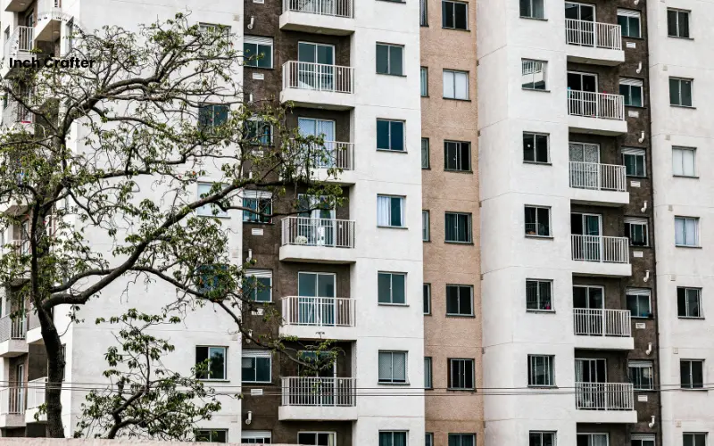 how long is 200 feet