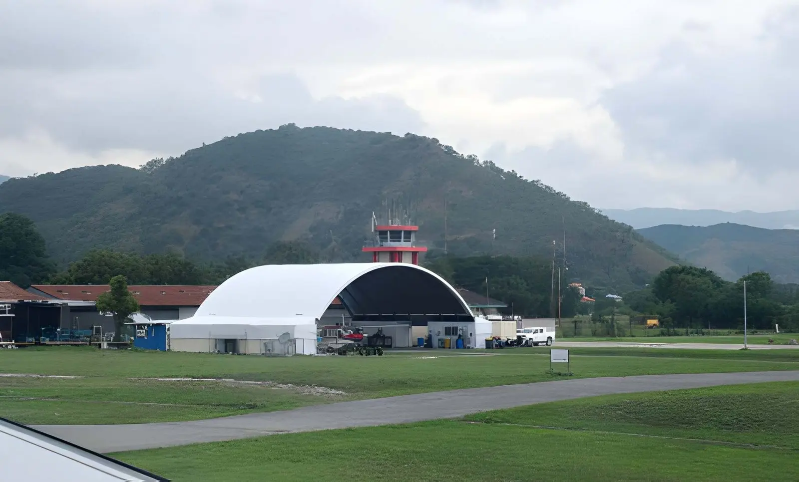 Temporary Hangars for Expanding Airport Operations