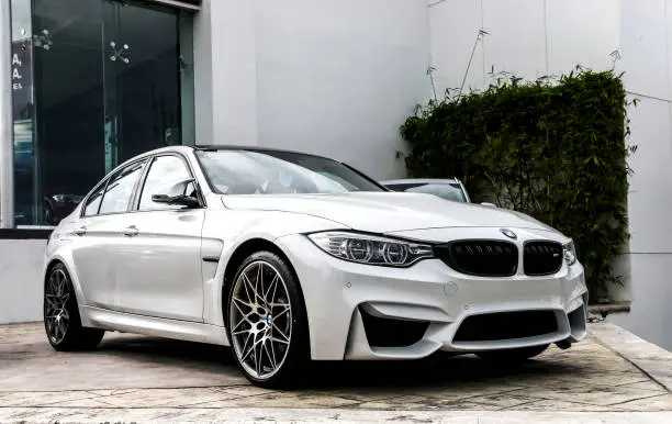 When Norcross Drivers Should Consider a German Auto Specialty Shop